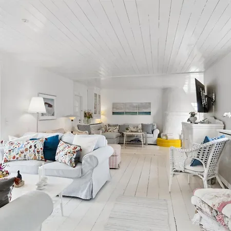 Jeppe - 200m From The Sea By Interhome